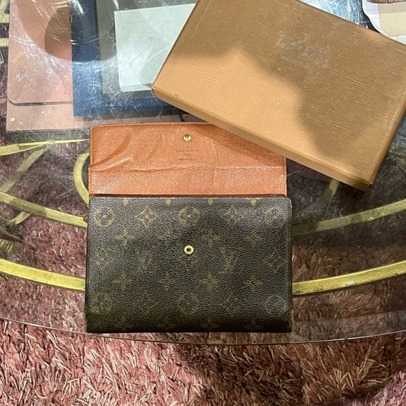 VINTAGE 90’s LOUIS VUITTON Monogram wallet. - Picture 3 of 13